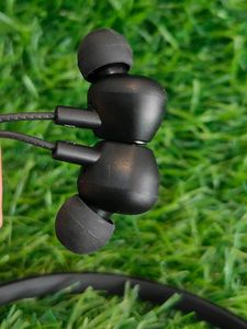 Makzee MZ-2820 FUZE Premium Neckband