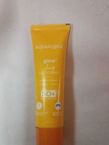 Aqualogica Glow+ Dewy Sunscreen SPF 50+