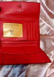 Authentic LOUIS VUITTON