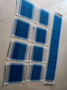 Set of 8 table mats and Runner