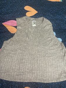 Gray Ribbed Sleeveless Top