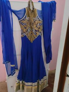 Elegant Blue Embroidered Kurta Set