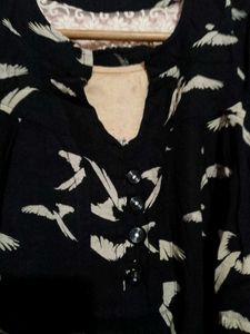 Chic Bird Print Sleeveless Top