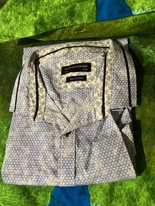 richard parker shirt