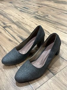 Sparkly Dark Grey Heel Shoes
