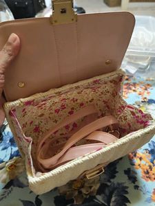 Mauritius Bamboo Offwhite Bag With Sling