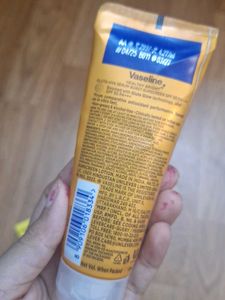 Sunscreen Combo (Garnier And Vaseline)