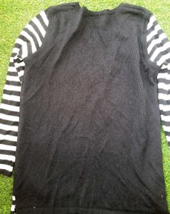 🔥SALE🔥Stripe Sweatshirt M Or L