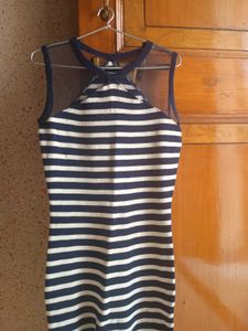 sale !!blue white strip dress 👗