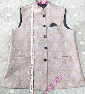Floral Print Nehru Vest✨ Excellent Condition 👍