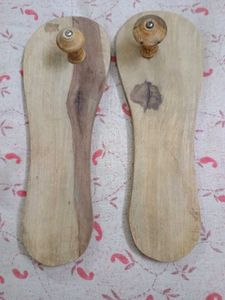 Ram Laxman Ke Bhakhto Ki Slipper