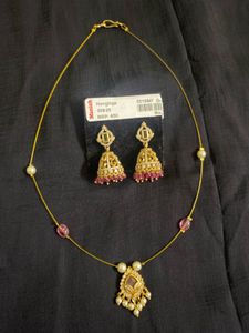 Elegant Necklace &amp; Earring Set