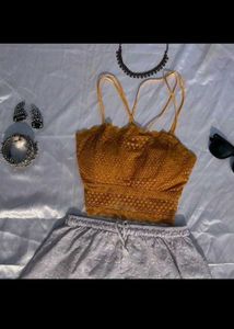 BACKLESS YELLOW BRALLETE