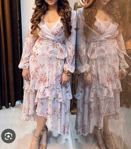 Forever New Flowy Floral Ruffle Dress