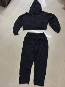 Black Hoodie & Sweatpants Set