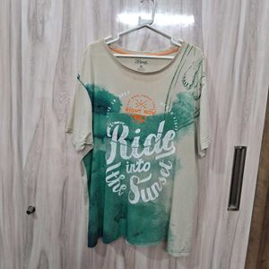 2Bme Graphic T-Shirt