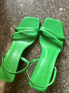Mango Heels