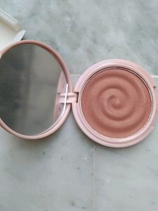 Myglamm K.play Rose Highlighter