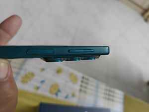 Motorola Edge 20