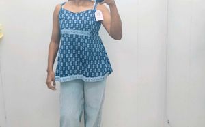 Blue Printed Sleeveless Top