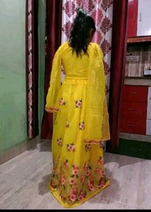 Girl&#39;s Yellow Floral Lehenga Choli