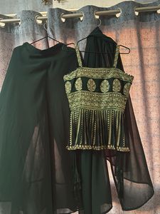 Elegant Green &amp; Gold peplum top paired with culott