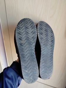 BLOCK HEEL SANDALS