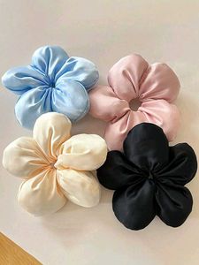 Satin Flower Ties 🌸