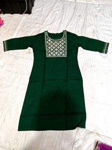 Emerald Green Embroidered Kurti