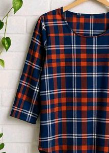 Plaid 3/4 Sleeve Top