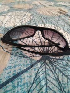 Stylish Black Sunglasses