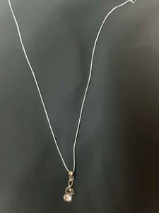 Elegant Silver Tone Necklace