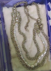 jewellery set