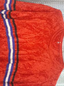 Round Neck full Sleeves Sweater Covering Hip