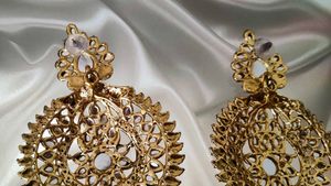 Elegant Gold-Tone Indian Jewelry Set