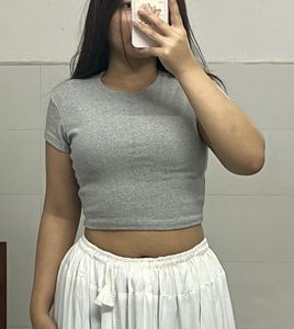 Gray Cropped Tee