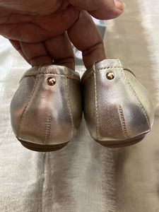 Naturalizer Gold Bellies