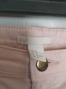 H&amp;M Beautiful Short