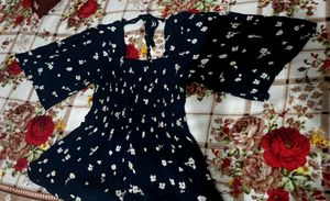 Floral Daisy Print Tie-Back Top
