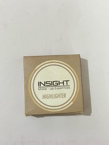 Insight Cosmetics Highlighter