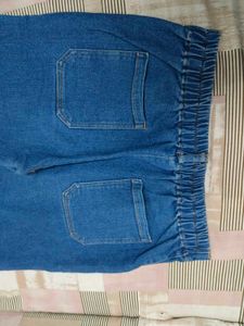 Straight Jeans