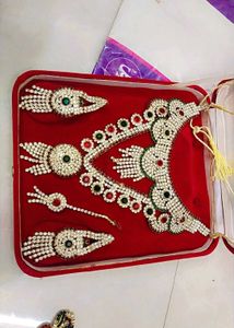 Elegant Rhinestone Jewelry Set