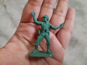 Vintage Green Army Men Figures