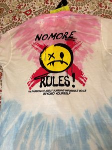 Urban Essentials Tshirt