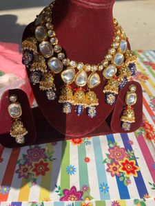 Elegant Kundan Necklace Set