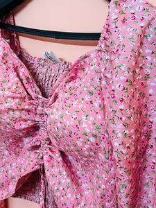 Half Price Alert ‼️ Floral Pink Top