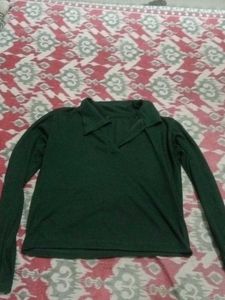 Green Long Sleeve Top