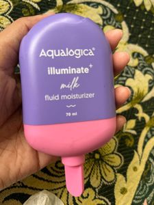 Aqualogica Illuminati Plus Milk Fluid Moisturizer