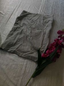 B&W Pencil Skirt