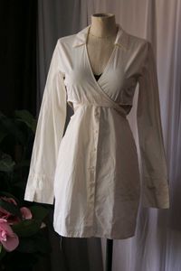 H&amp;M White Tie Up Dress